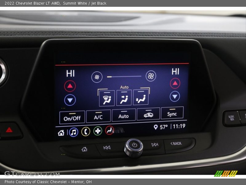 Summit White / Jet Black 2022 Chevrolet Blazer LT AWD