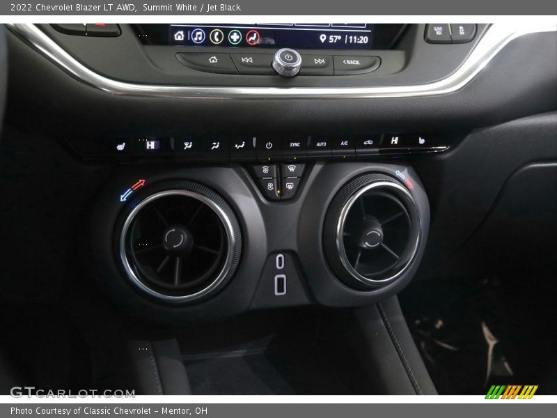 Summit White / Jet Black 2022 Chevrolet Blazer LT AWD