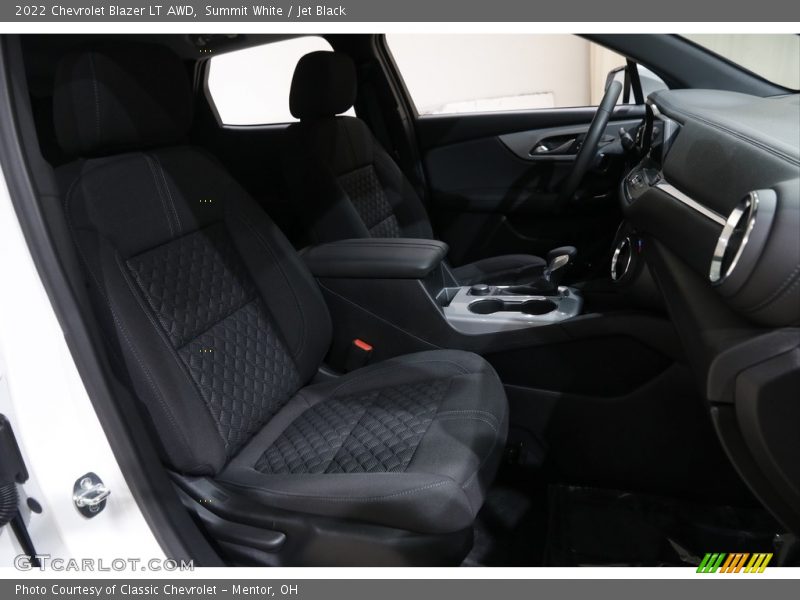 Summit White / Jet Black 2022 Chevrolet Blazer LT AWD