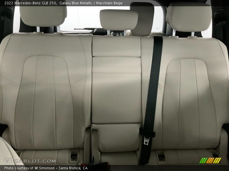 Galaxy Blue Metallic / Macchiato Beige 2022 Mercedes-Benz GLB 250
