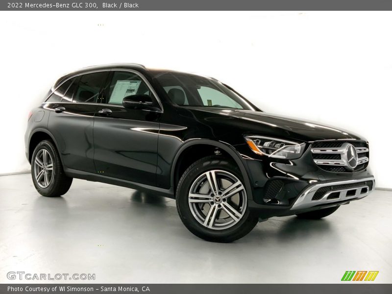 Black / Black 2022 Mercedes-Benz GLC 300