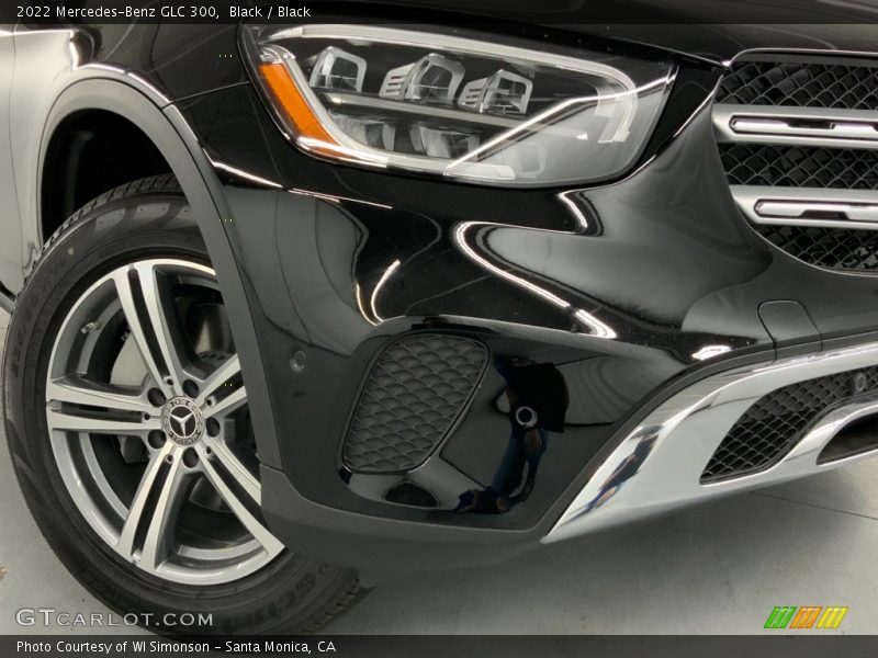 Black / Black 2022 Mercedes-Benz GLC 300