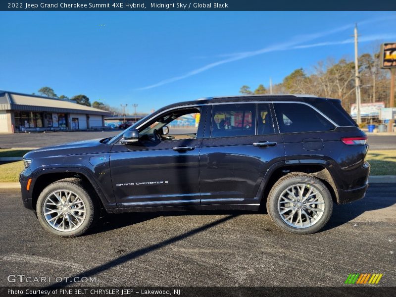  2022 Grand Cherokee Summit 4XE Hybrid Midnight Sky