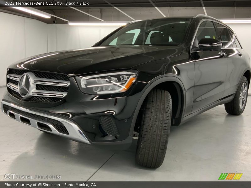 Black / Black 2022 Mercedes-Benz GLC 300