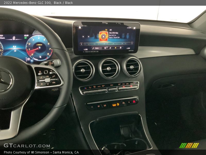 Black / Black 2022 Mercedes-Benz GLC 300