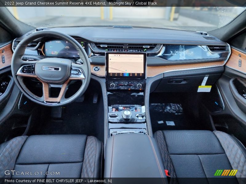  2022 Grand Cherokee Summit Reserve 4XE Hybrid Global Black Interior