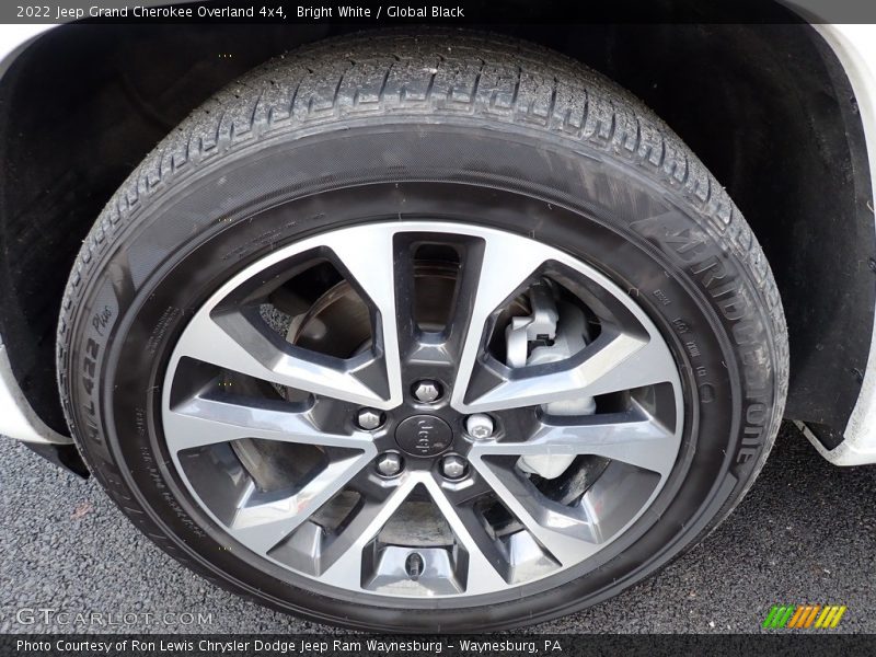  2022 Grand Cherokee Overland 4x4 Wheel