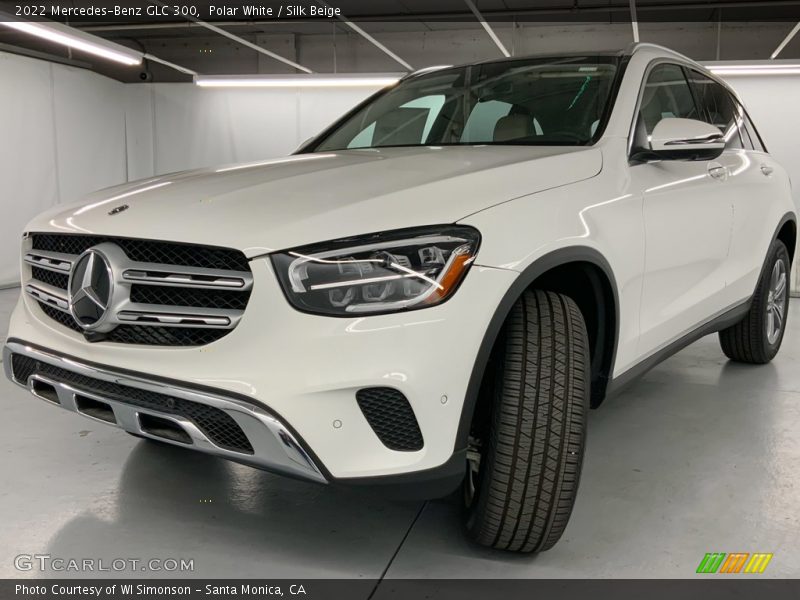 Polar White / Silk Beige 2022 Mercedes-Benz GLC 300