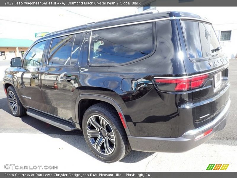 Diamond Black Crystal Pearl / Global Black 2022 Jeep Wagoneer Series III 4x4