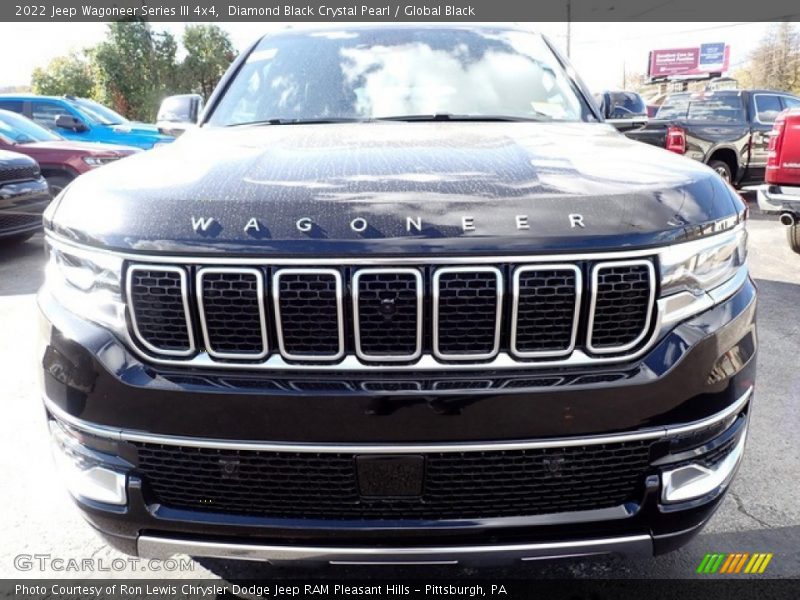 Diamond Black Crystal Pearl / Global Black 2022 Jeep Wagoneer Series III 4x4