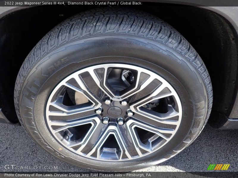 Diamond Black Crystal Pearl / Global Black 2022 Jeep Wagoneer Series III 4x4