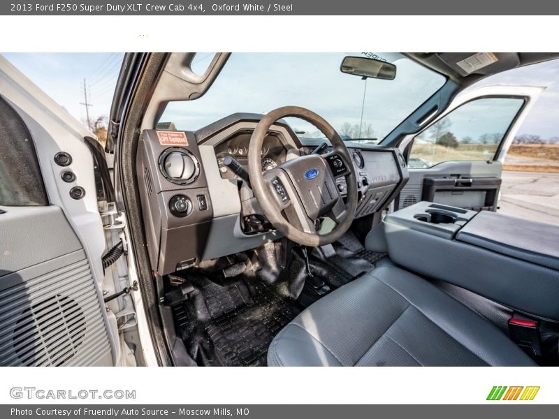 Oxford White / Steel 2013 Ford F250 Super Duty XLT Crew Cab 4x4