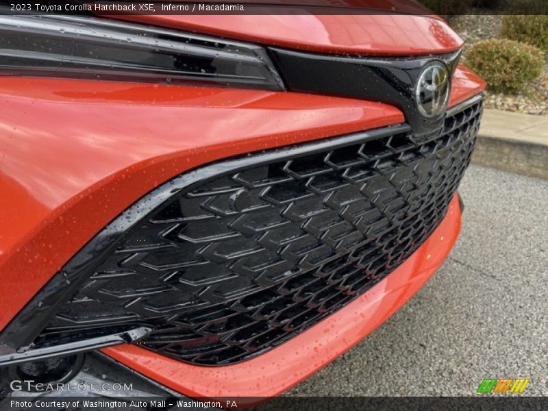 Inferno / Macadamia 2023 Toyota Corolla Hatchback XSE