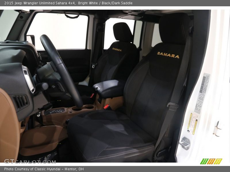 Bright White / Black/Dark Saddle 2015 Jeep Wrangler Unlimited Sahara 4x4