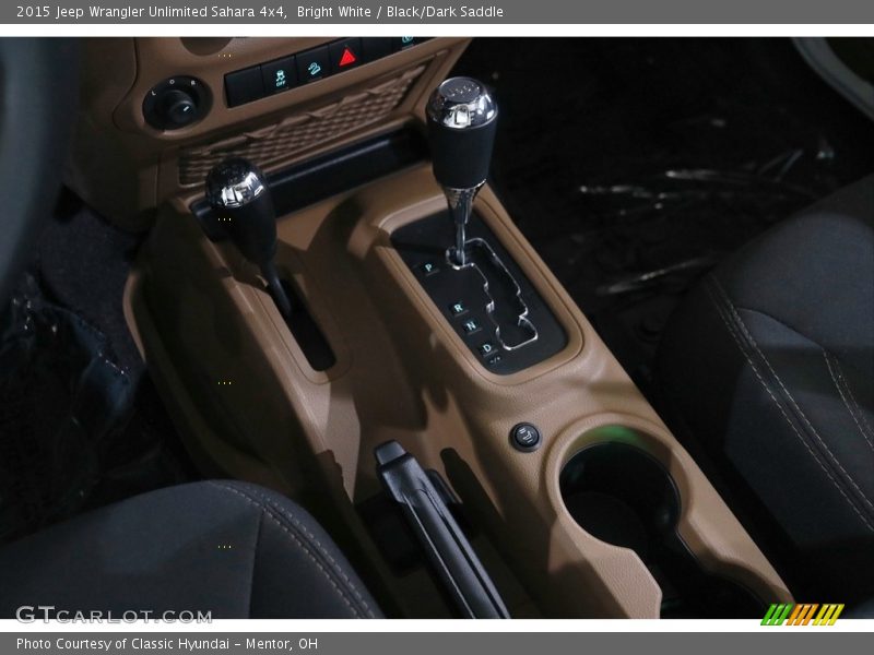 Bright White / Black/Dark Saddle 2015 Jeep Wrangler Unlimited Sahara 4x4
