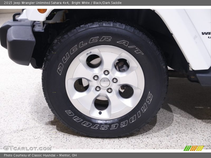 Bright White / Black/Dark Saddle 2015 Jeep Wrangler Unlimited Sahara 4x4