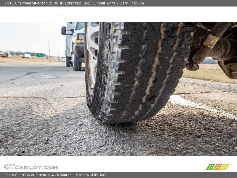 Summit White / Dark Titanium 2011 Chevrolet Silverado 2500HD Extended Cab