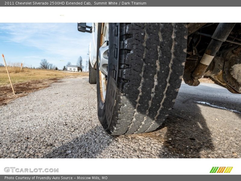 Summit White / Dark Titanium 2011 Chevrolet Silverado 2500HD Extended Cab