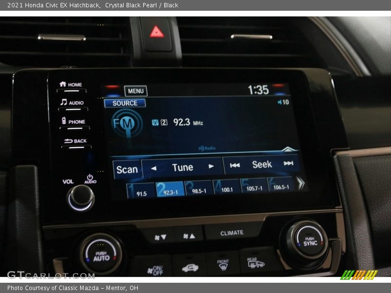 Controls of 2021 Civic EX Hatchback