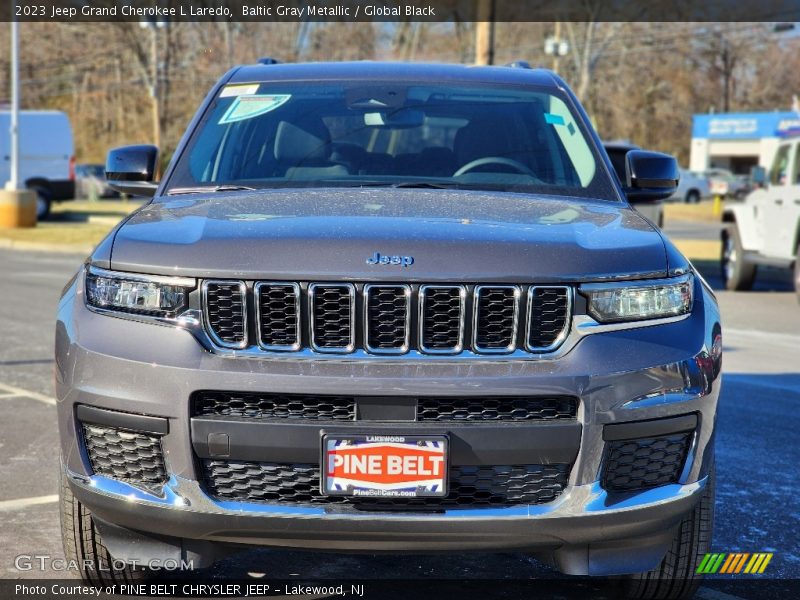 Baltic Gray Metallic / Global Black 2023 Jeep Grand Cherokee L Laredo