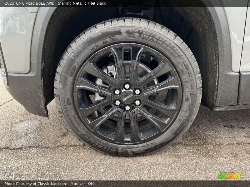  2023 Acadia SLE AWD Wheel