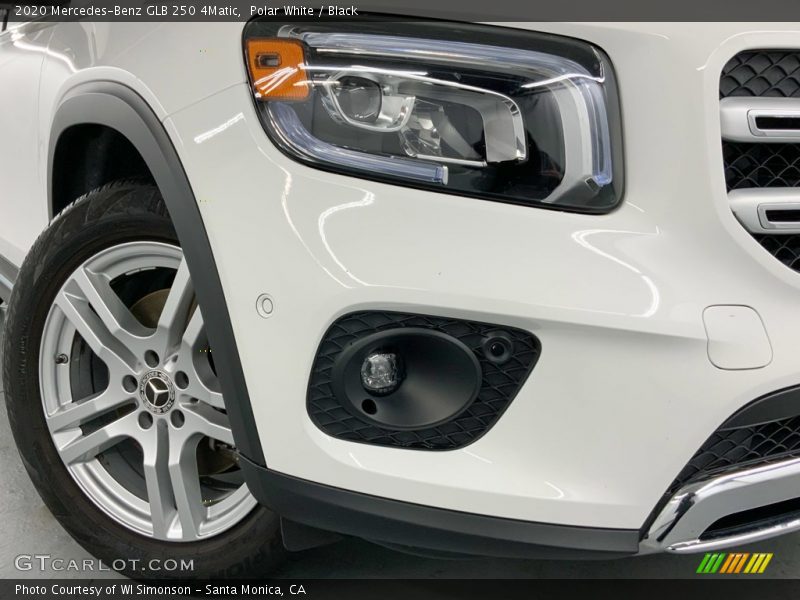 Polar White / Black 2020 Mercedes-Benz GLB 250 4Matic