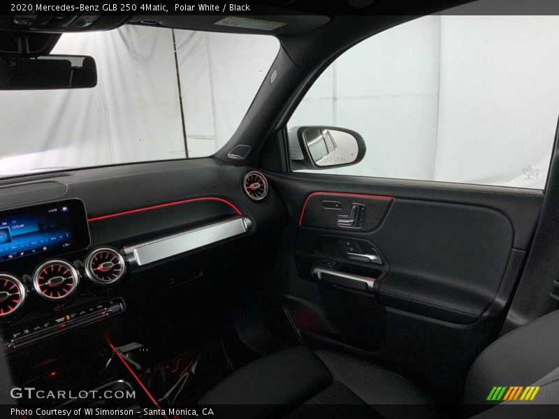 Polar White / Black 2020 Mercedes-Benz GLB 250 4Matic