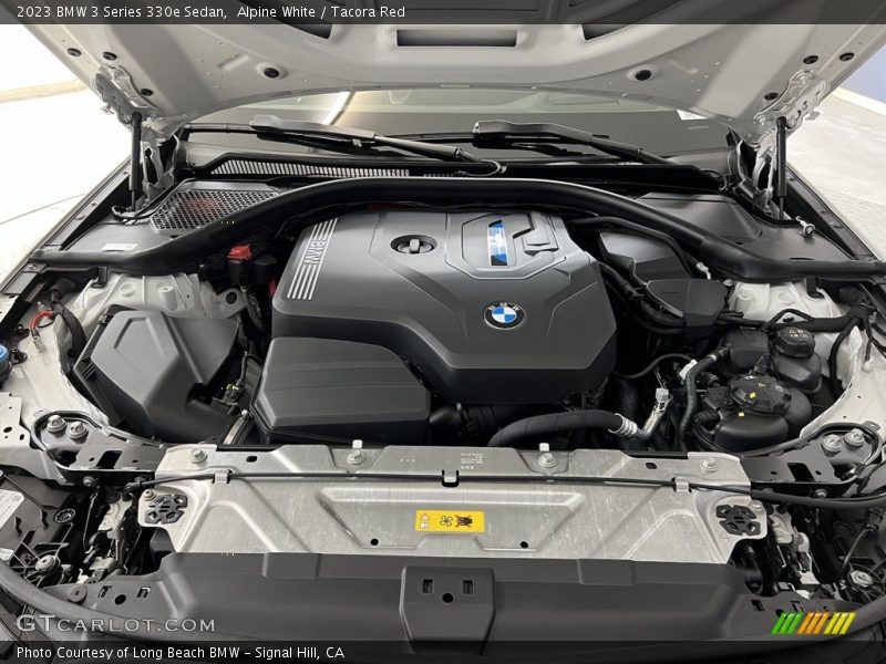 Alpine White / Tacora Red 2023 BMW 3 Series 330e Sedan