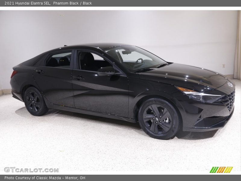 Phantom Black / Black 2021 Hyundai Elantra SEL