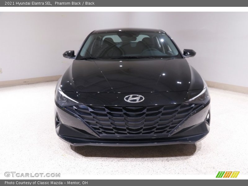 Phantom Black / Black 2021 Hyundai Elantra SEL