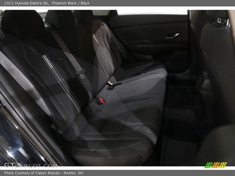 Phantom Black / Black 2021 Hyundai Elantra SEL