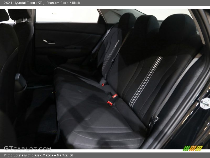 Phantom Black / Black 2021 Hyundai Elantra SEL
