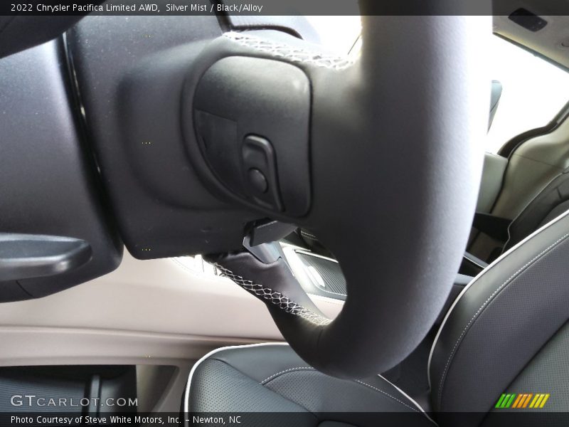 Silver Mist / Black/Alloy 2022 Chrysler Pacifica Limited AWD