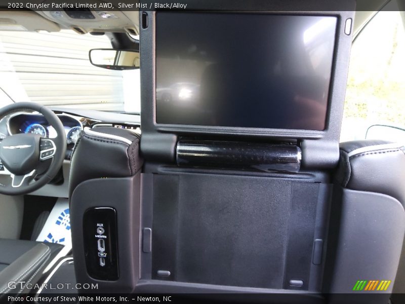 Silver Mist / Black/Alloy 2022 Chrysler Pacifica Limited AWD