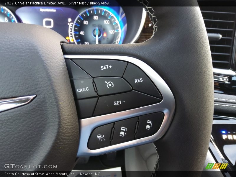  2022 Pacifica Limited AWD Steering Wheel