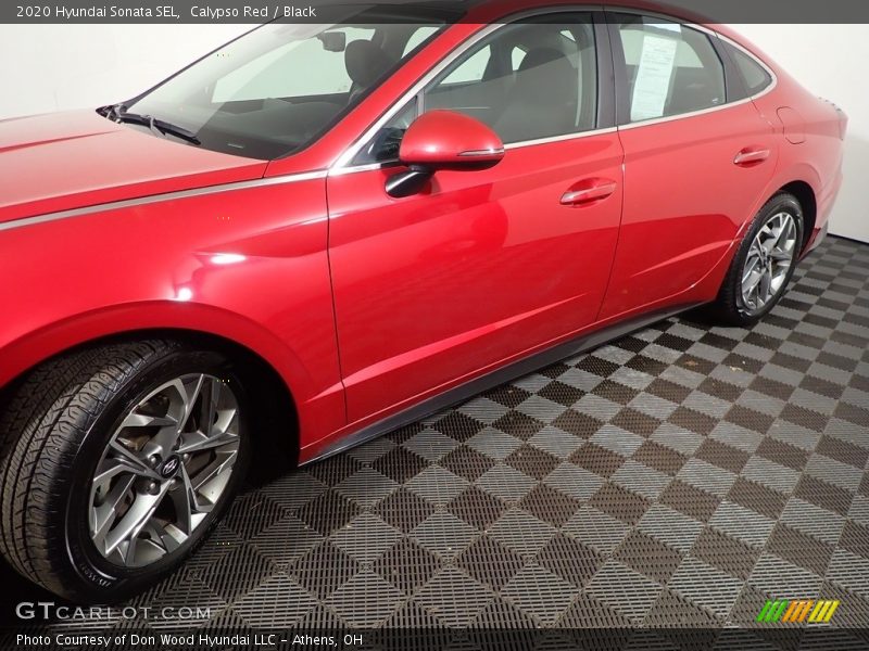 Calypso Red / Black 2020 Hyundai Sonata SEL