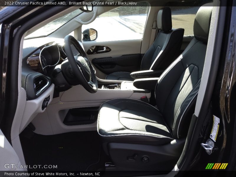 Brilliant Black Crystal Pearl / Black/Alloy 2022 Chrysler Pacifica Limited AWD