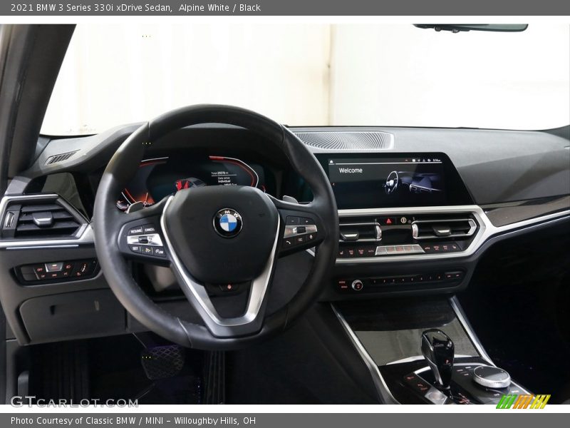 Dashboard of 2021 3 Series 330i xDrive Sedan