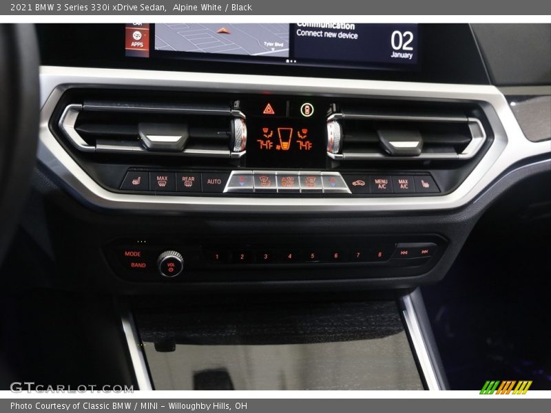 Controls of 2021 3 Series 330i xDrive Sedan