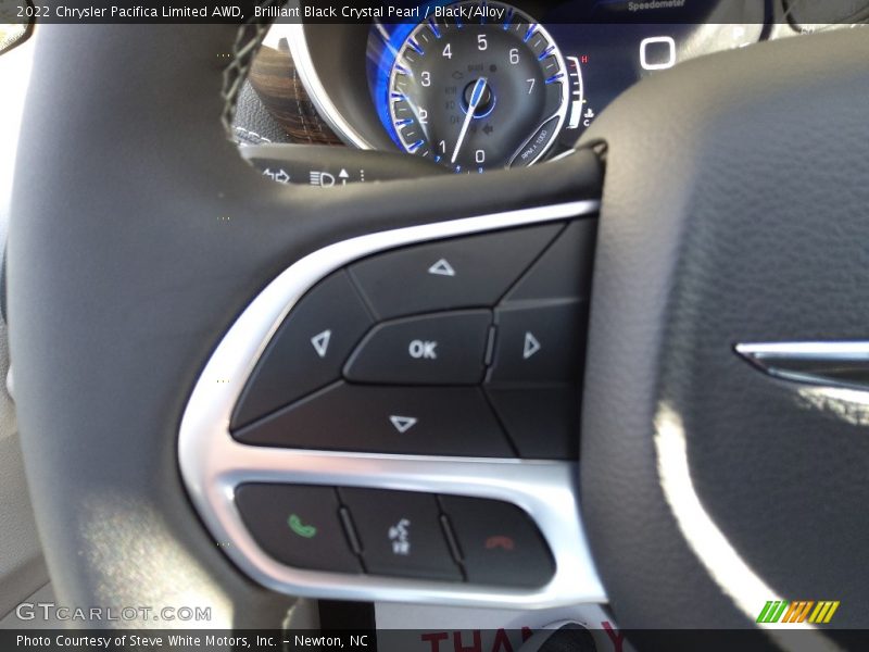Brilliant Black Crystal Pearl / Black/Alloy 2022 Chrysler Pacifica Limited AWD