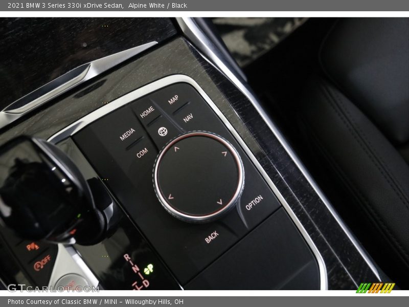 Controls of 2021 3 Series 330i xDrive Sedan