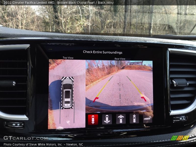 Brilliant Black Crystal Pearl / Black/Alloy 2022 Chrysler Pacifica Limited AWD