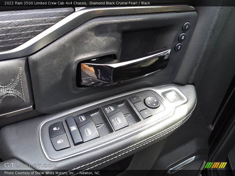 Diamond Black Crystal Pearl / Black 2022 Ram 3500 Limited Crew Cab 4x4 Chassis