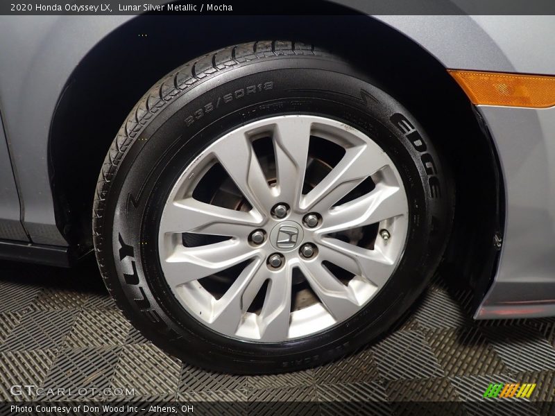 Lunar Silver Metallic / Mocha 2020 Honda Odyssey LX