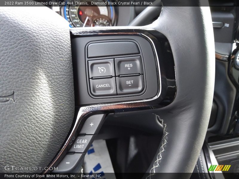  2022 3500 Limited Crew Cab 4x4 Chassis Steering Wheel