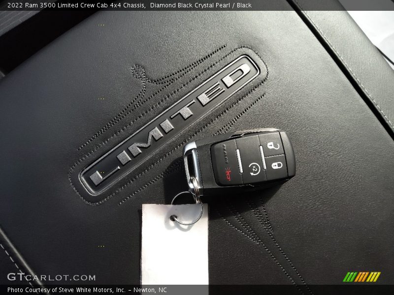  2022 3500 Limited Crew Cab 4x4 Chassis Logo