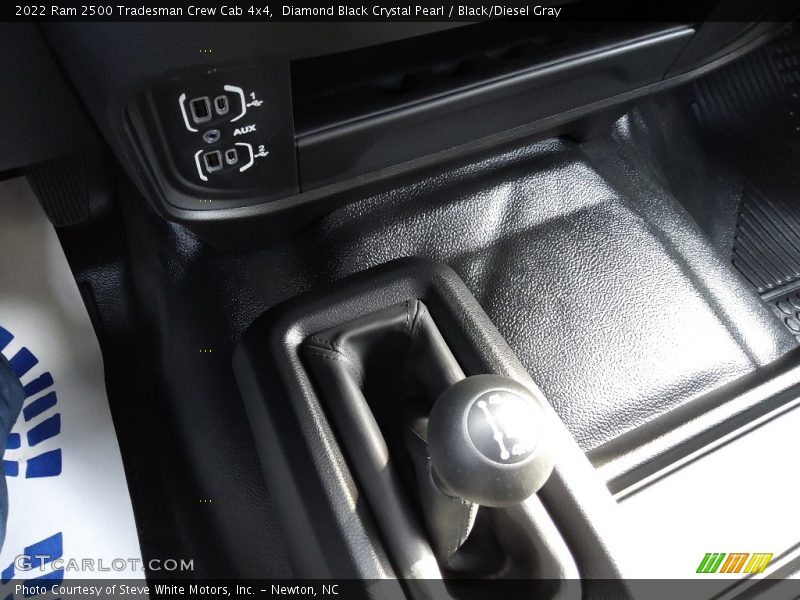 Diamond Black Crystal Pearl / Black/Diesel Gray 2022 Ram 2500 Tradesman Crew Cab 4x4