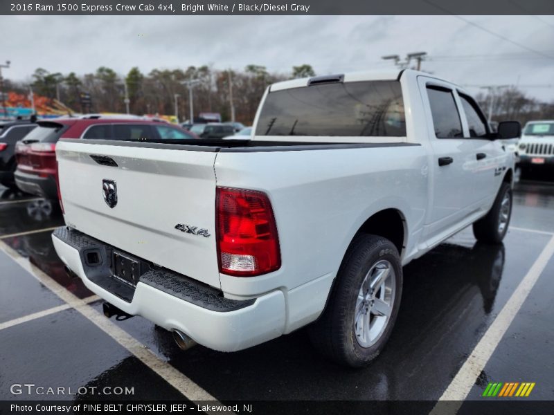 Bright White / Black/Diesel Gray 2016 Ram 1500 Express Crew Cab 4x4