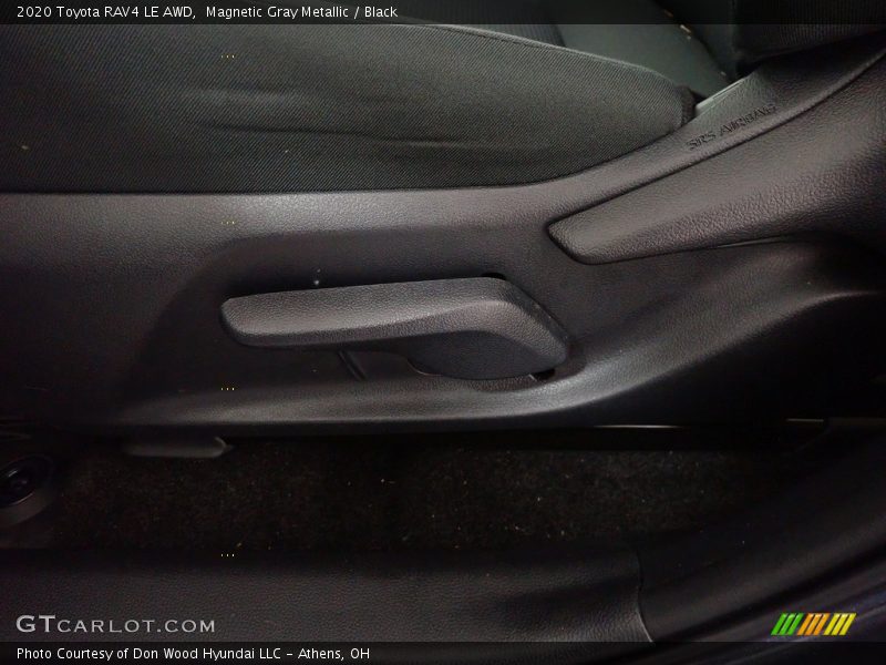 Magnetic Gray Metallic / Black 2020 Toyota RAV4 LE AWD
