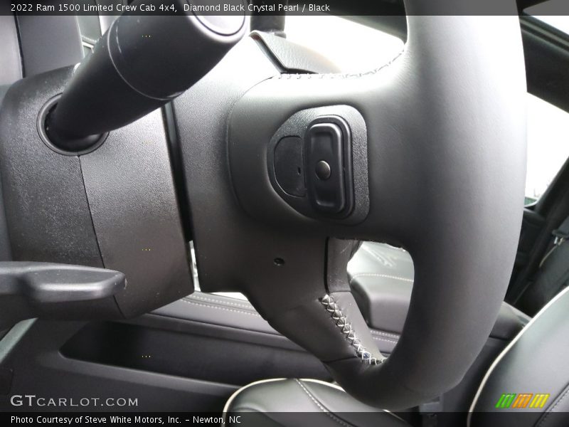  2022 1500 Limited Crew Cab 4x4 Steering Wheel